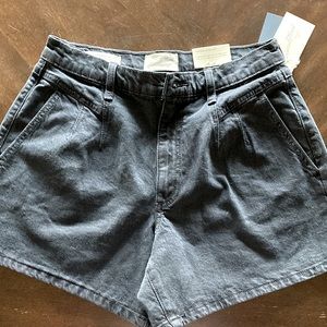 Universal Thread A-Line Midi Black Shorts, size 6